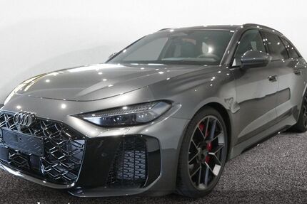 Audi RS5 2.500 km 118.870 &euro; Bietigheim-Bissingen 74321