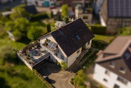 Haus Böblingen Dagersheim - 5.5 Zimmer, 148 m&sup2;, 718.000&euro; | Angebot:26840083