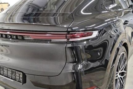 Porsche Cayenne 16.150 km 102.790 &euro; Stuttgart 70499