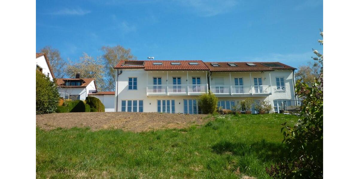 Reihenhaus Ostfildern - 8 Zimmer, 250 m&sup2;, 4.700&euro; | Angebot:26399281