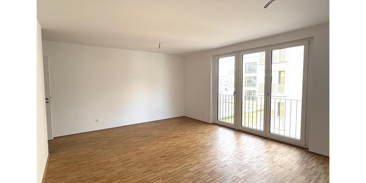 Erdgeschoßwohnung Leonberg - 4 Zimmer, 101 m&sup2;, 1.821&euro; | Angebot:23714104