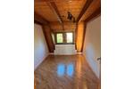 Dachgeschoßwohnung Fellbach - 4 Zimmer, 96 m&sup2;, 1.400&euro; | Angebot:26386662