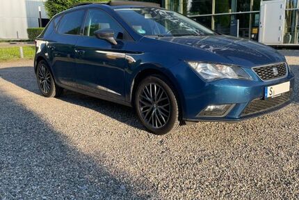 Seat Leon 77.390 km 12.200 &euro; Fellbach 70734