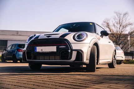 Mini John Cooper Works Coupé 25.841 km 29.900 &euro; Besigheim 74354