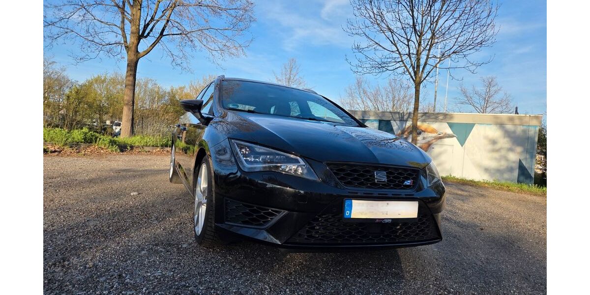 Seat Leon 131.000 km 16.500 &euro; Korntal 70825