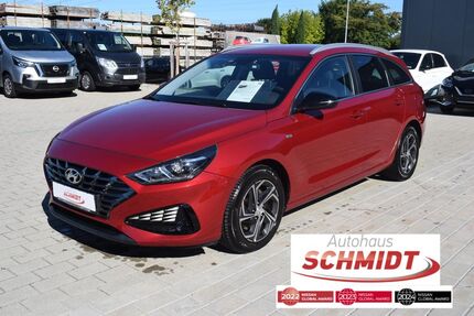 Hyundai i30 37.000 km 17.900 &euro; Sachsenheim 74343