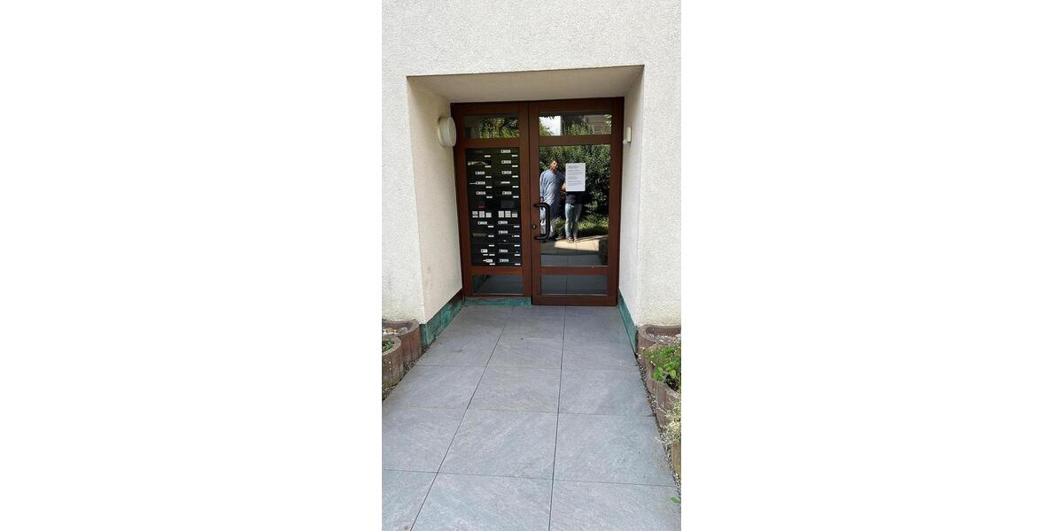 Etagenwohnung Leonberg - 2 Zimmer, 80 m&sup2;, 870&euro; | Angebot:24695375