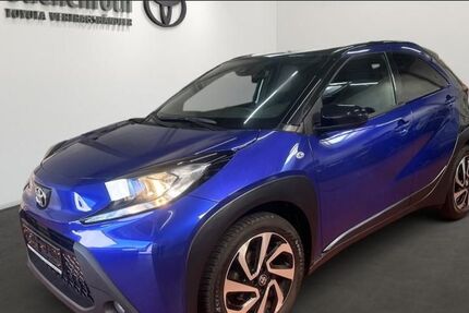 Toyota Aygo (X) 44.600 km 13.900 &euro; Ludwigsburg 71636