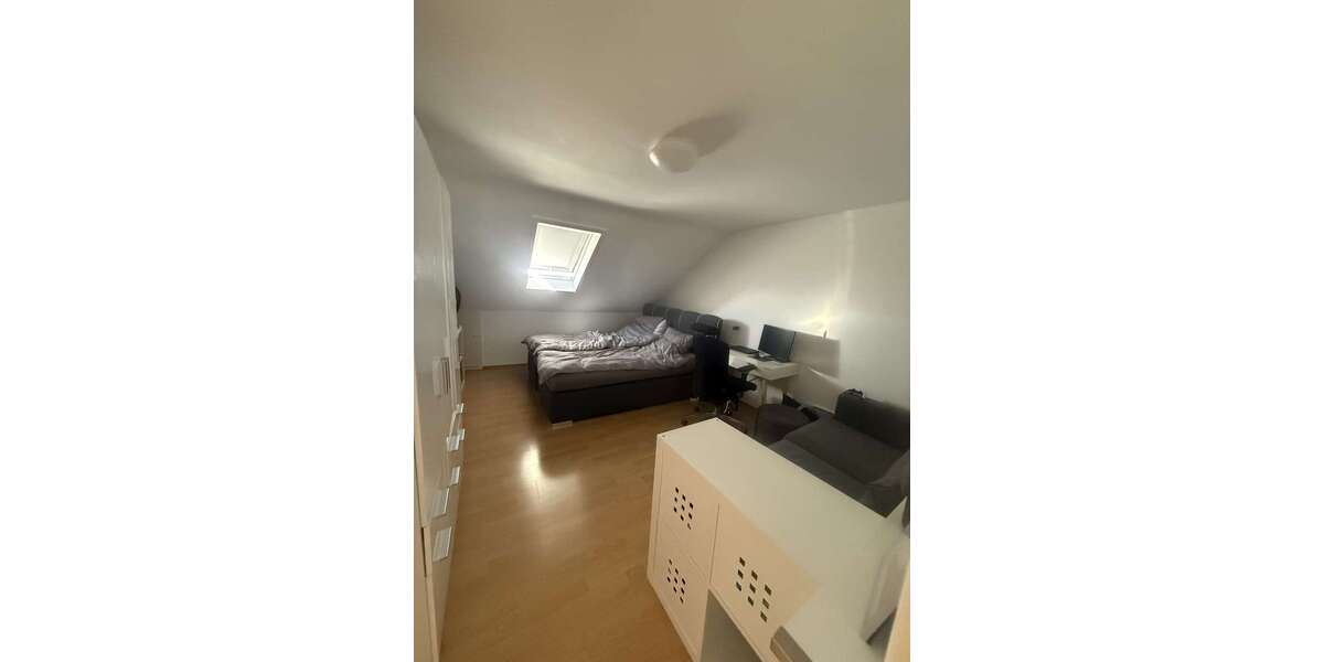 Etagenwohnung Wolfschlugen - 1.5 Zimmer, 30 m&sup2;, 320&euro; | Angebot:27199197
