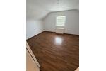 Dachgeschoßwohnung Winnenden - 3 Zimmer, 65 m&sup2;, 920&euro; | Angebot:27535615