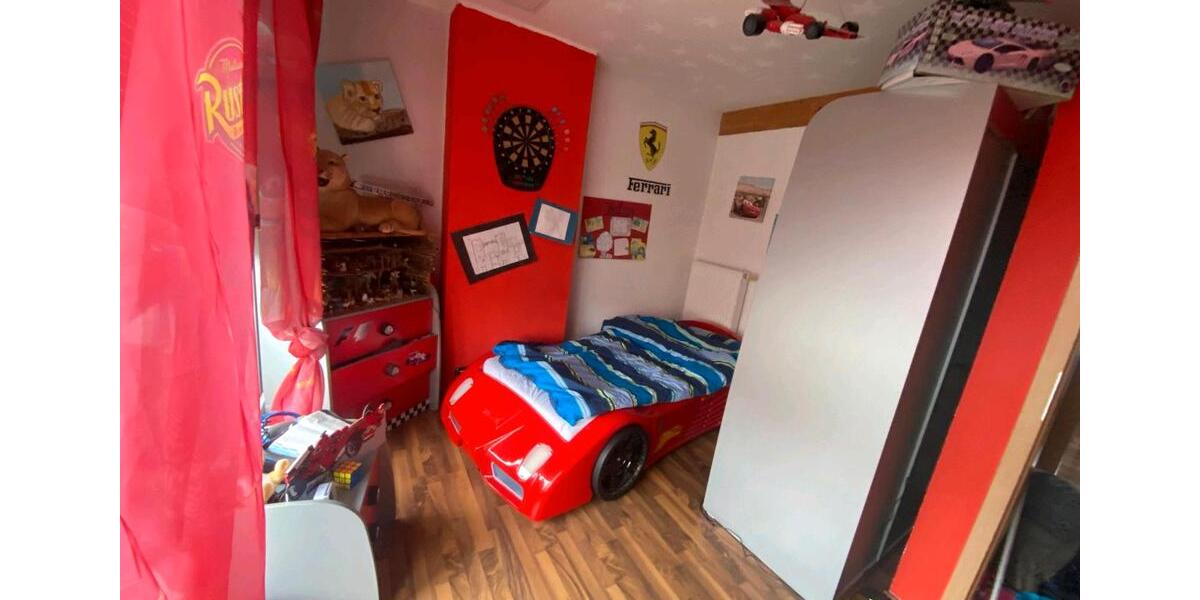 Reihenhaus Remseck am Neckar - 5 Zimmer, 143 m&sup2;, 590.000&euro; | Angebot:25569756