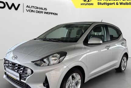 Hyundai i10 12.400 km 15.880 &euro; Stuttgart 70469