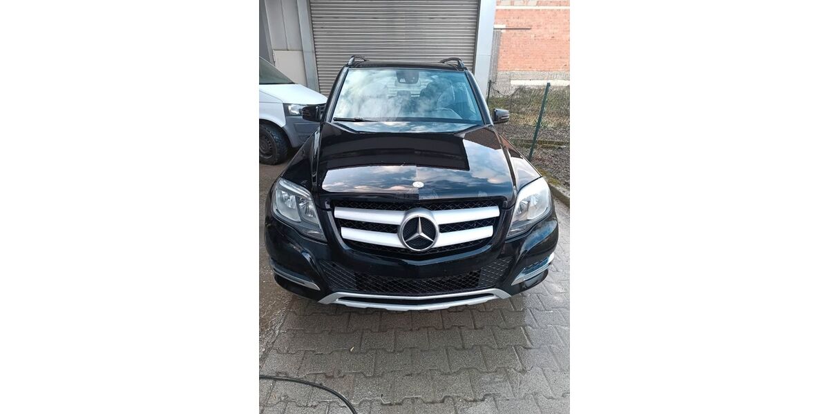 Mercedes-Benz GLK 250 131.000 km 17.499 &euro; Mundelsheim 74395