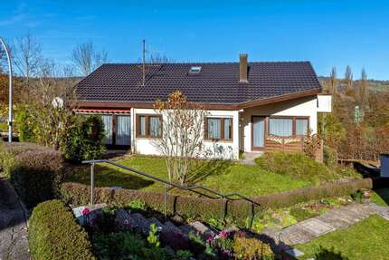 Haus Remshalden - 8.5 Zimmer, 211 m&sup2;, 529.000&euro; | Angebot:23748555