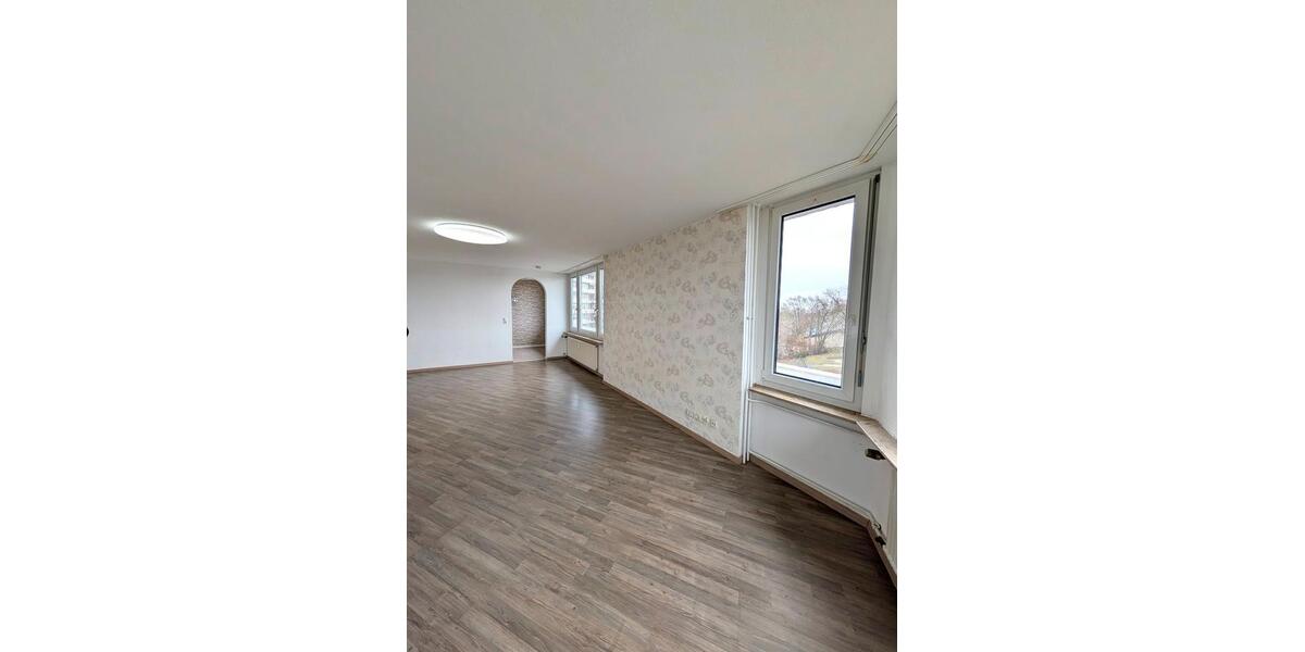 Etagenwohnung Ludwigsburg - 2 Zimmer, 73 m&sup2;, 265.000&euro; | Angebot:27550892
