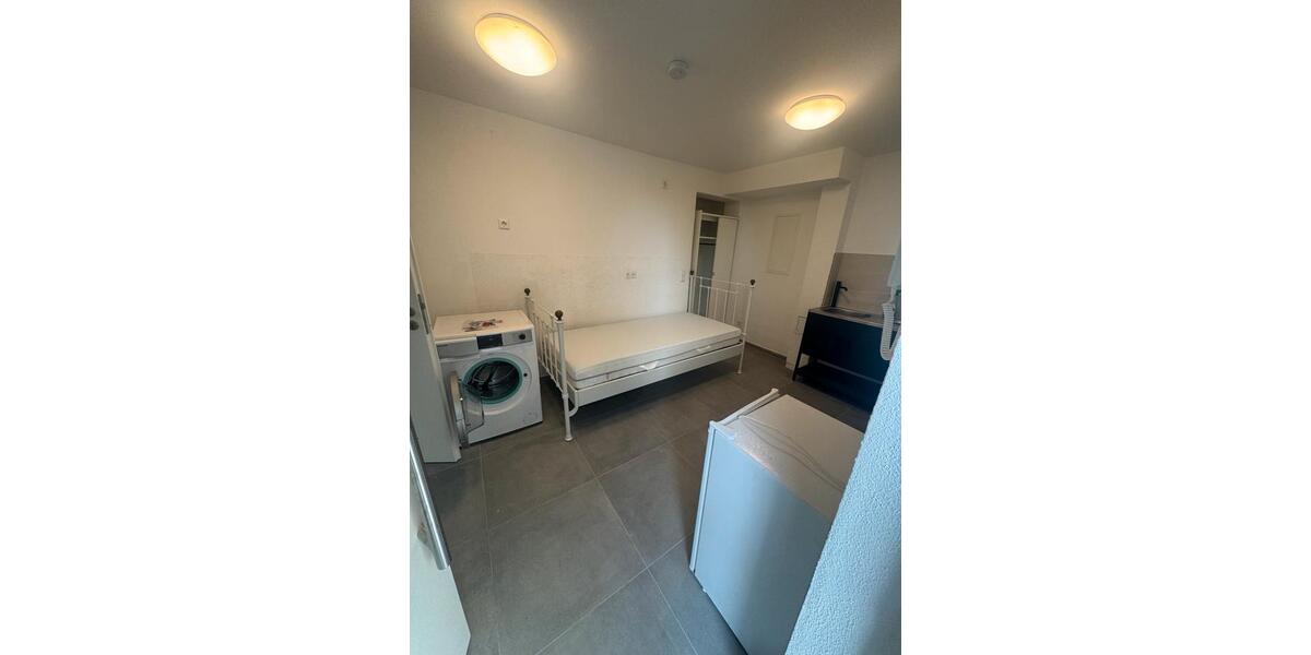 Erdgeschoßwohnung Stuttgart Stuttgart-Ost - 1 Zimmer, 17 m&sup2;, 630&euro; | Angebot:27568090