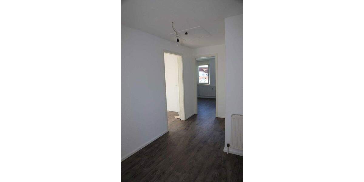 Etagenwohnung Oberstenfeld - 3 Zimmer, 72 m&sup2;, 225.000&euro; | Angebot:25800179
