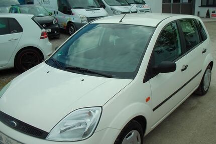 Ford Fiesta 144.000 km 2.250 &euro; Waiblingen (bei Stuttgart) 71332