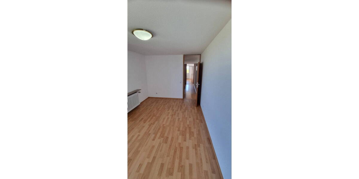 Etagenwohnung Kornwestheim - 3 Zimmer, 84 m&sup2;, 303.000&euro; | Angebot:26343978