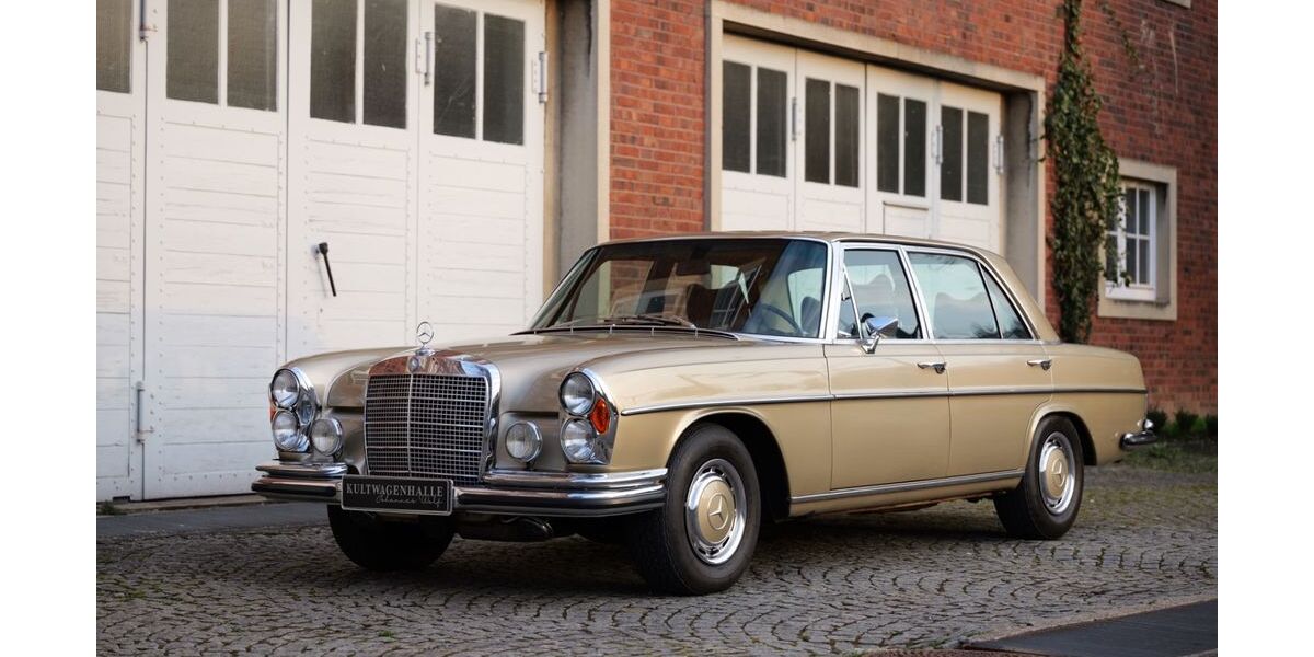 Mercedes-Benz 300 102.502 km 99.000 &euro; Murr 71711