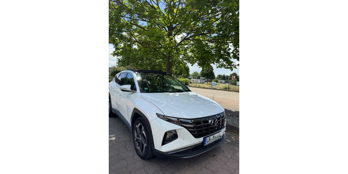 Hyundai TUCSON 53.000 km 25.100 &euro; Markgröningen 71706