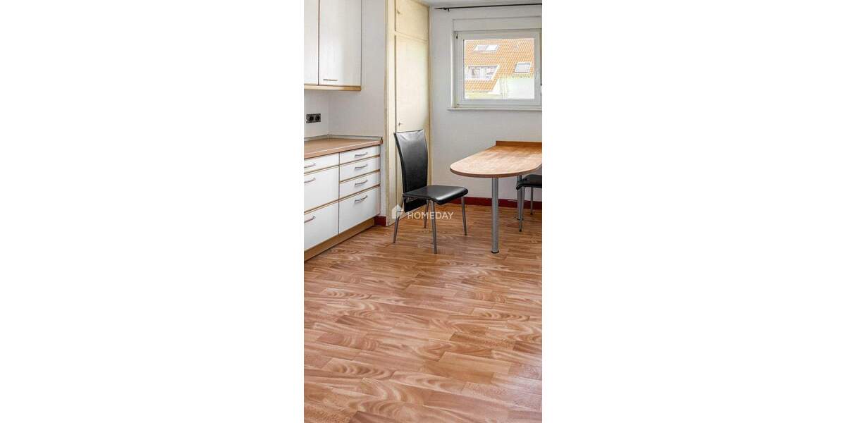 Etagenwohnung Ludwigsburg Ost - 2 Zimmer, 56 m&sup2;, 220.000&euro; | Angebot:25677386