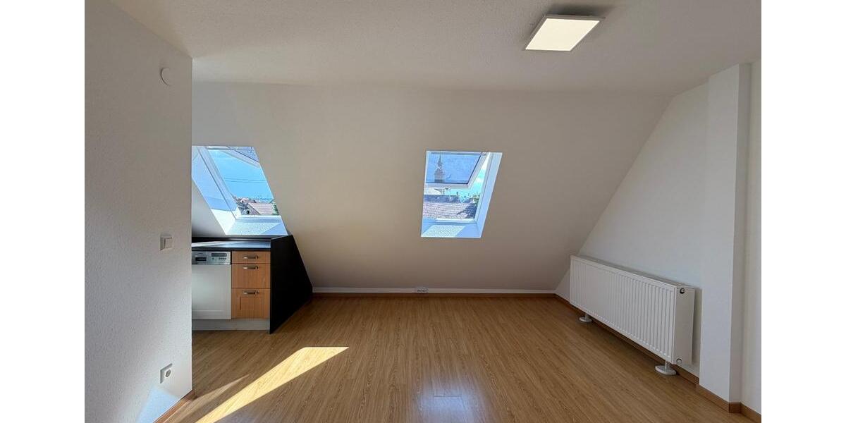 Dachgeschoßwohnung Vaihingen an der Enz - 2 Zimmer, 45 m&sup2;, 190.000&euro; | Angebot:26941746