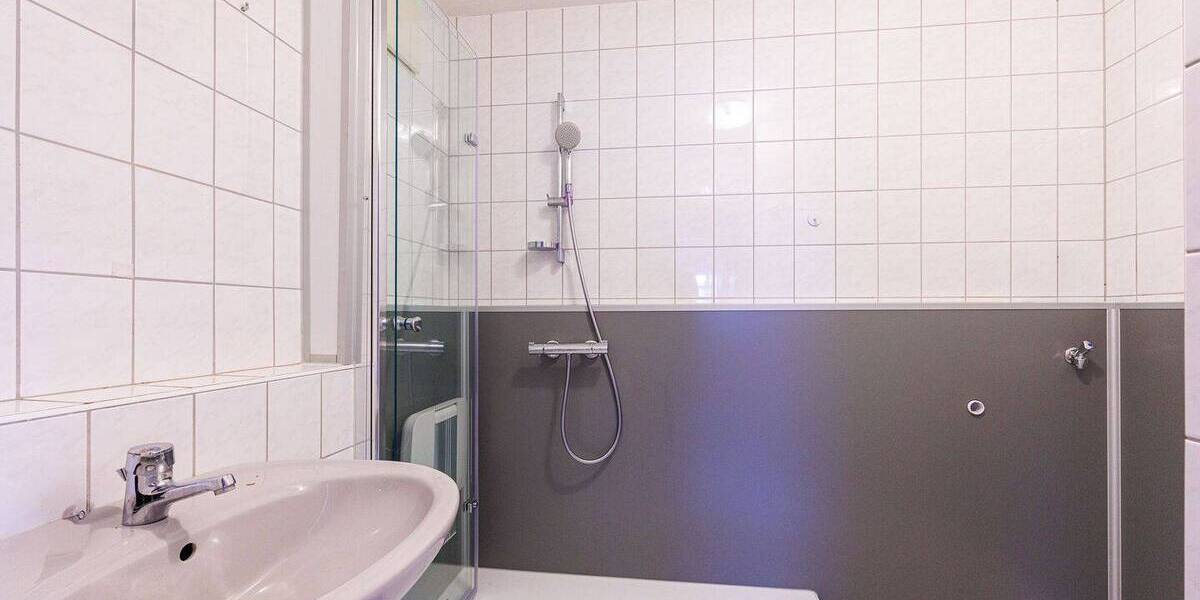 Etagenwohnung Besigheim Ottmarsheim - 2 Zimmer, 63 m&sup2;, 228.000&euro; | Angebot:26841074
