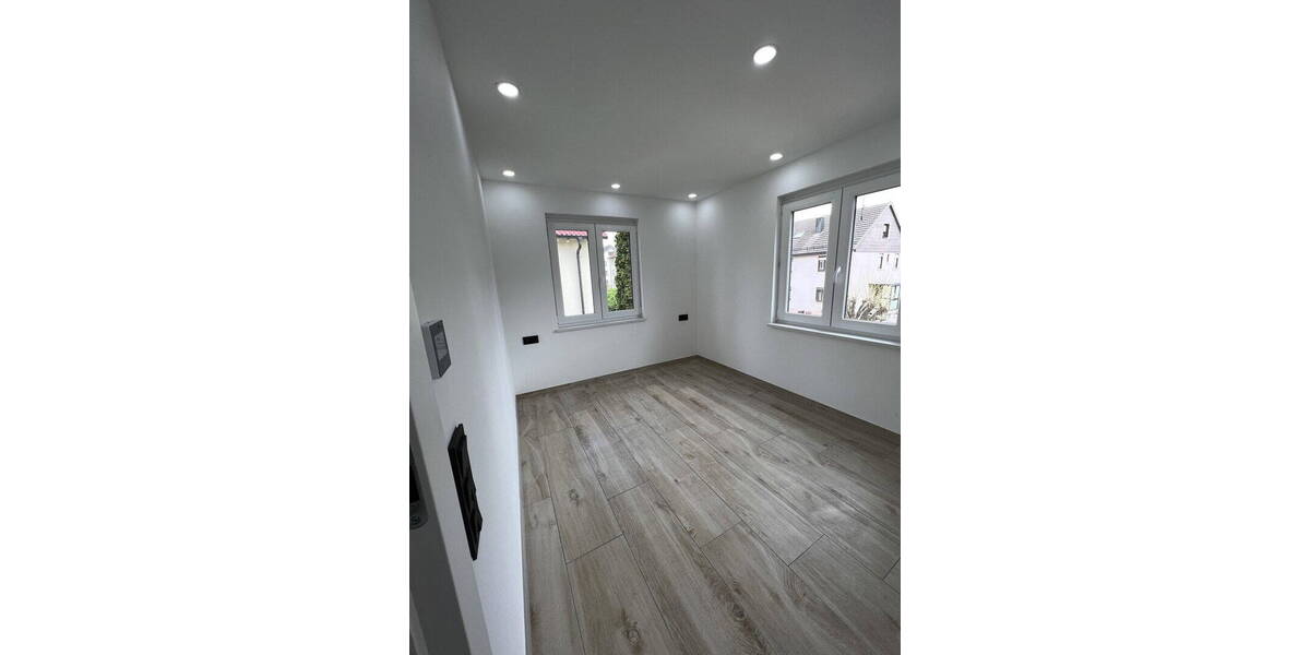 Mehrfamilienhaus, Wohnhaus Denkendorf - 6 Zimmer, 143 m&sup2;, 649.000&euro; | Angebot:25992804