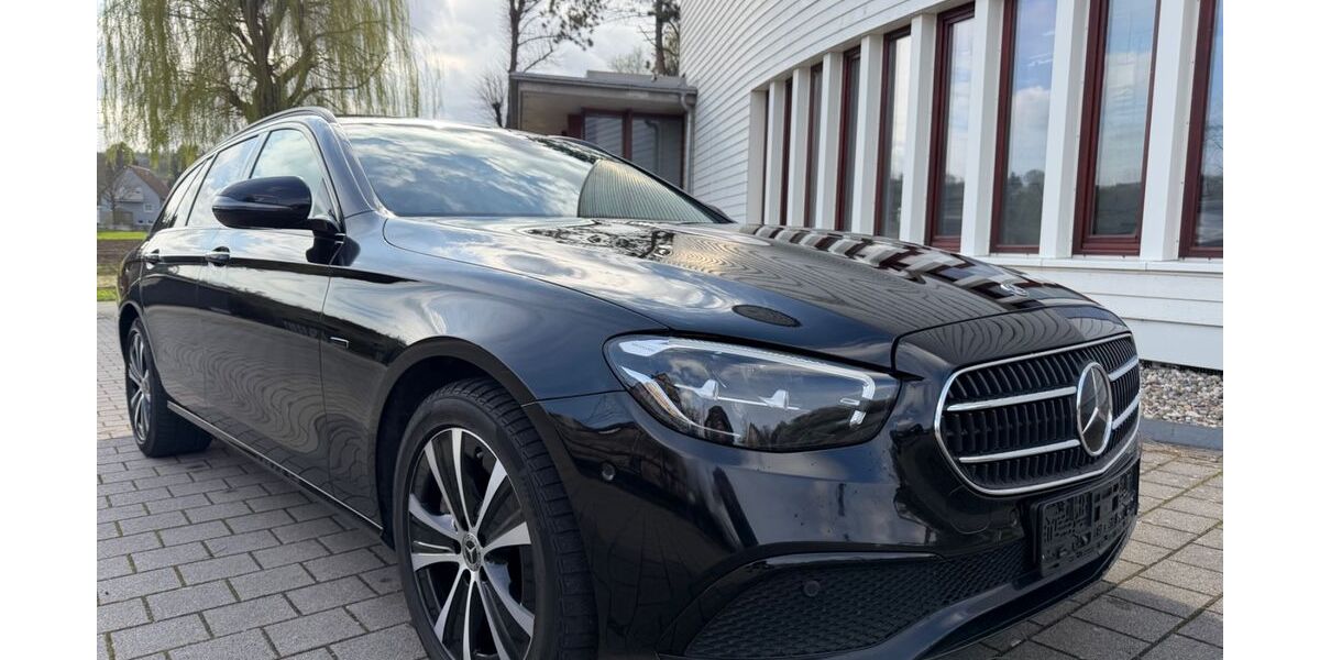 Mercedes-Benz E 300 135.000 km 23.750 &euro; Illingen 75428