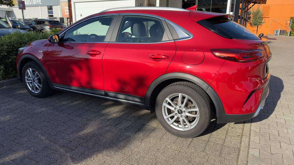 Kia XCeed 58.000 km 16.100 &euro; Bietigheim-Bissingen 74321