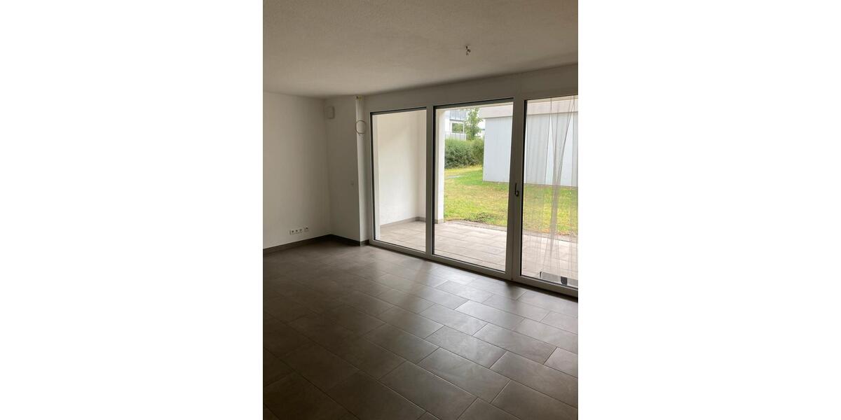 Erdgeschoßwohnung Ludwigsburg Eglosheim - 2 Zimmer, 52 m&sup2;, 900&euro; | Angebot:25962617