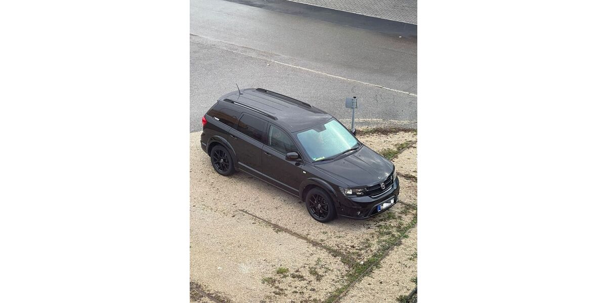 Fiat Freemont 117.777 km 13.999 &euro; Stuttgart 70376