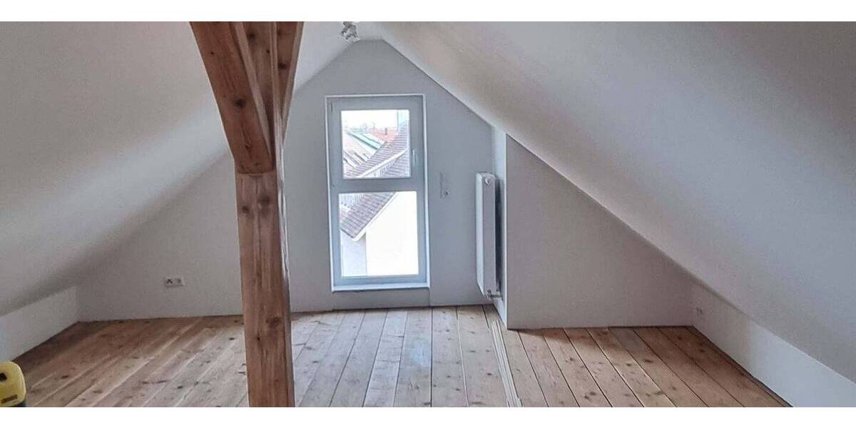 Mehrfamilienhaus, Wohnhaus Stuttgart Vaihingen - 9 Zimmer, 223 m&sup2;, 1.129.000&euro; | Angebot:25799854