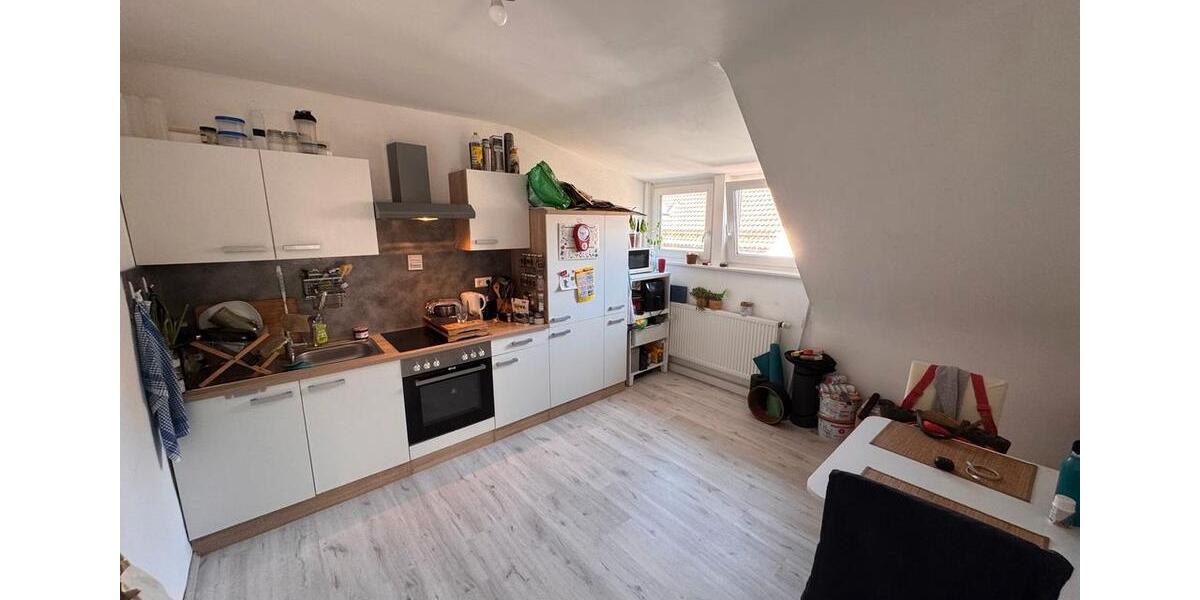 Dachgeschoßwohnung Stuttgart Bad Cannstatt - 3 Zimmer, 50 m&sup2;, 760&euro; | Angebot:27597239