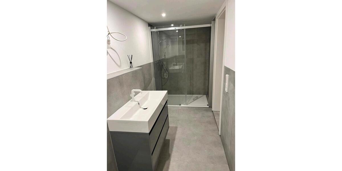 Etagenwohnung Tiefenbronn - 1 Zimmer, 33 m&sup2;, 650&euro; | Angebot:25409188