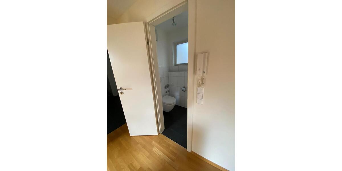Maisonettenwohnung Fellbach - 5 Zimmer, 130 m&sup2;, 1.450&euro; | Angebot:25917315