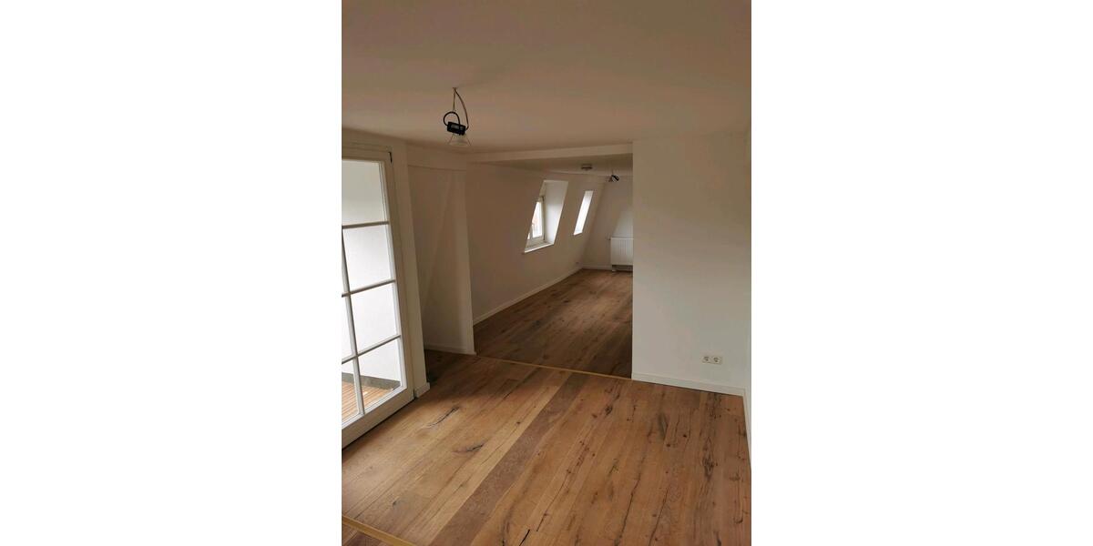 Maisonettenwohnung Stuttgart Mühlhausen - 2 Zimmer, 69 m&sup2;, 299.000&euro; | Angebot:26061312