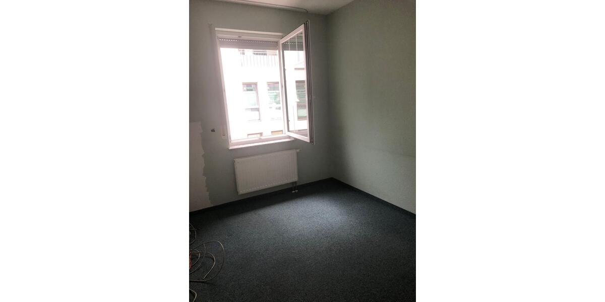 Gewerbeobjekt Besigheim - 1.400&euro; | Angebot:25094816