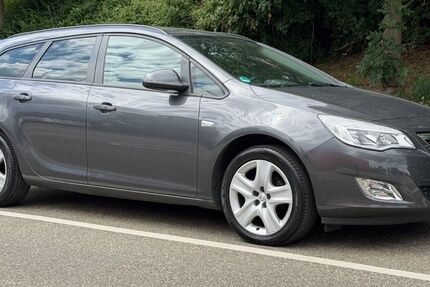 Opel Astra 329.000 km 1.700 &euro; Fellbach 70736