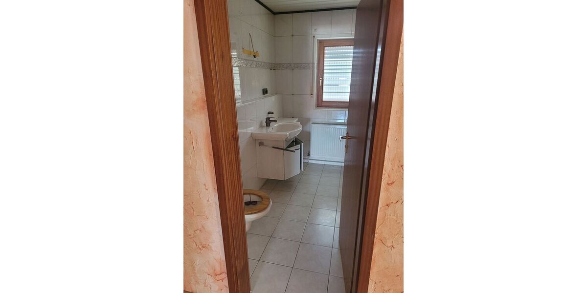 Schöne ruhige DG Maisonette Wohnung in Talheim - Maisonettenwohnung Talheim | Angebot:27503252