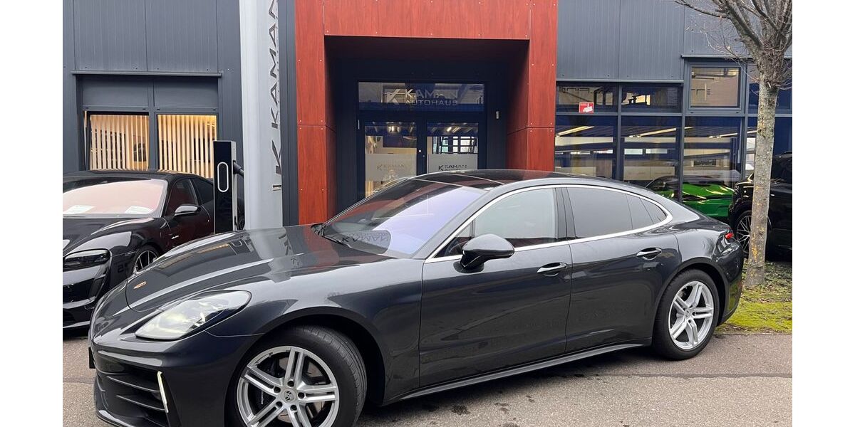 Porsche Panamera 2.900 km 106.600 &euro; Sindelfingen 71065
