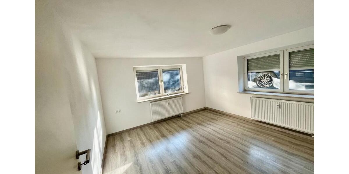 Etagenwohnung Mühlacker - 3 Zimmer, 80 m&sup2;, 790&euro; | Angebot:27541153