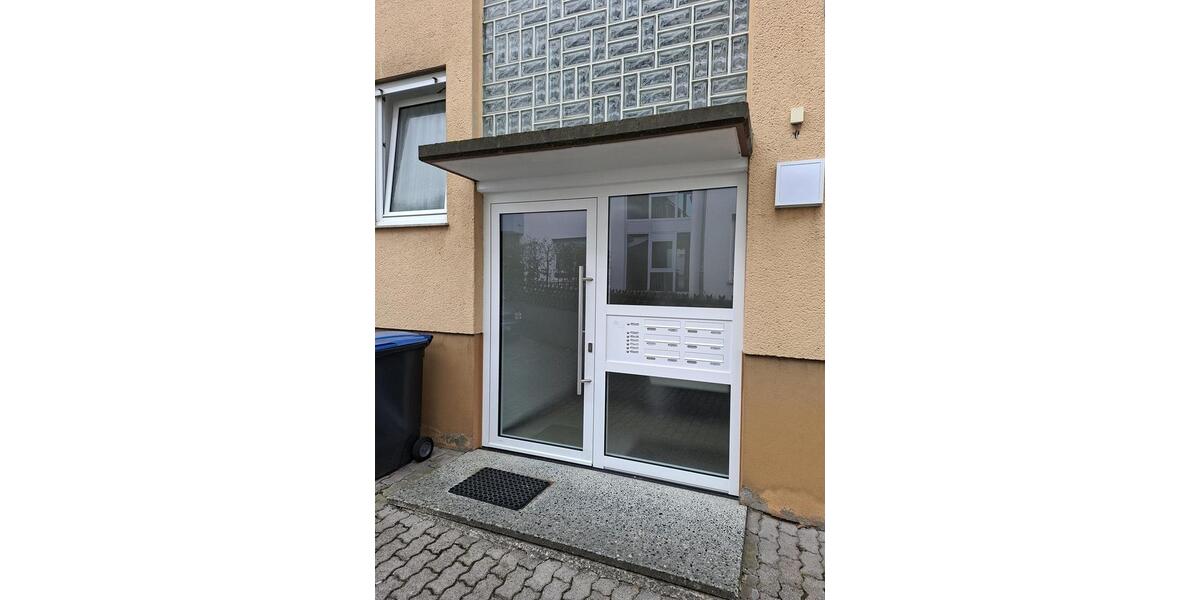 Etagenwohnung Rutesheim - 3 Zimmer, 65 m&sup2;, 940&euro; | Angebot:26213309