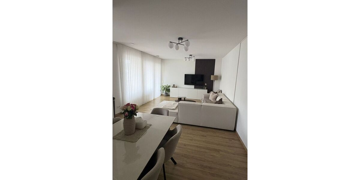 Moderne 2-Zimmerwohnung mit Küche & Fußbodenheizung in zentraler Lage - Etagenwohnung Plochingen | Angebot:27545225