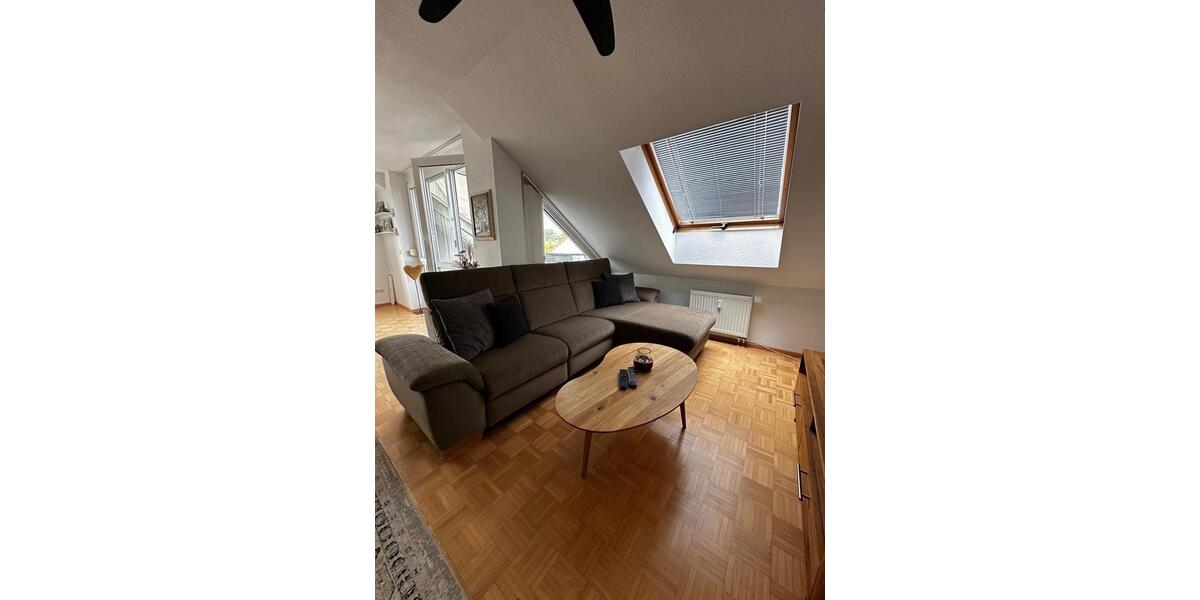 Dachgeschoßwohnung Renningen - 3.5 Zimmer, 75 m&sup2;, 375.000&euro; | Angebot:25644989