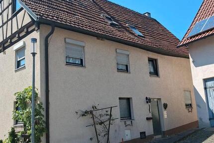 Haus Rudersberg - 8 Zimmer, 210 m&sup2;, 310.000&euro; | Angebot:27194786