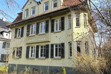 Haus Ludwigsburg - 13 Zimmer, 335 m&sup2;, 1.440.000&euro; | Angebot:26035833