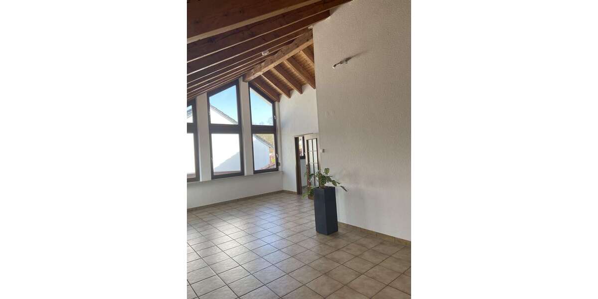 Etagenwohnung Winnenden - 3.5 Zimmer, 106 m&sup2;, 1.150&euro; | Angebot:26002676