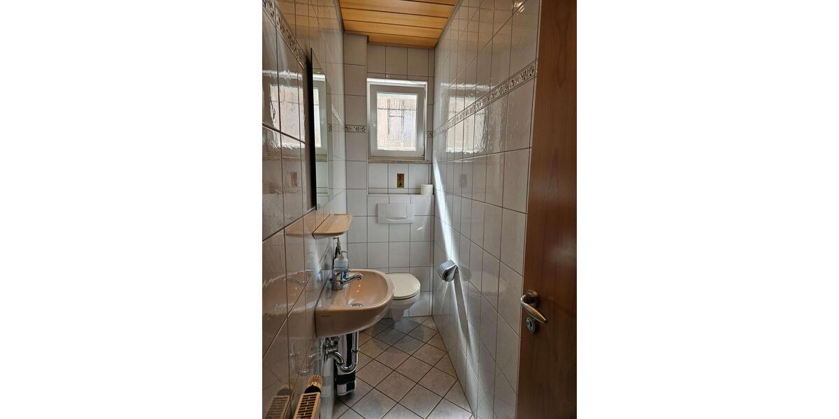 Gewerbeobjekt Mühlacker - 1.100&euro; | Angebot:24744253